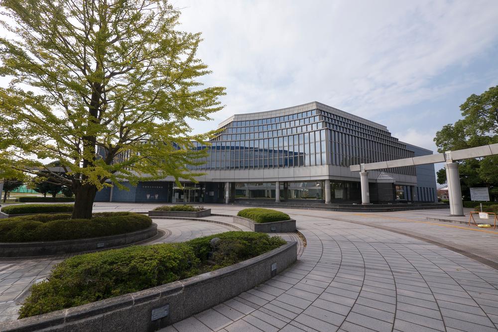 library. 1170m to the City Central Library