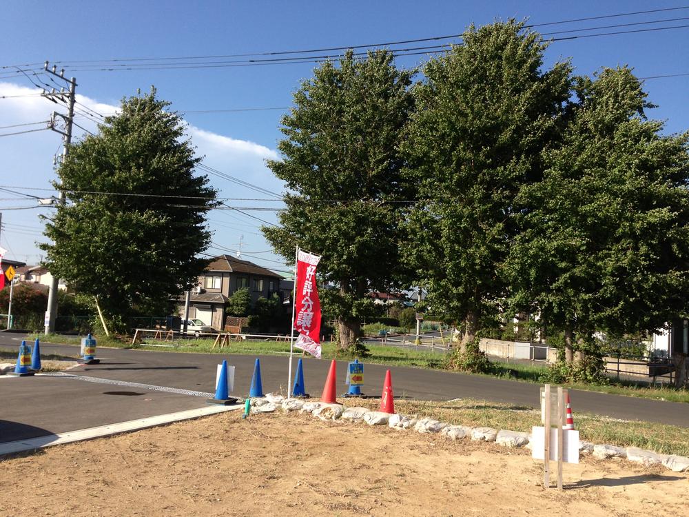 View photos from the local. View from local (September 2013) Shooting