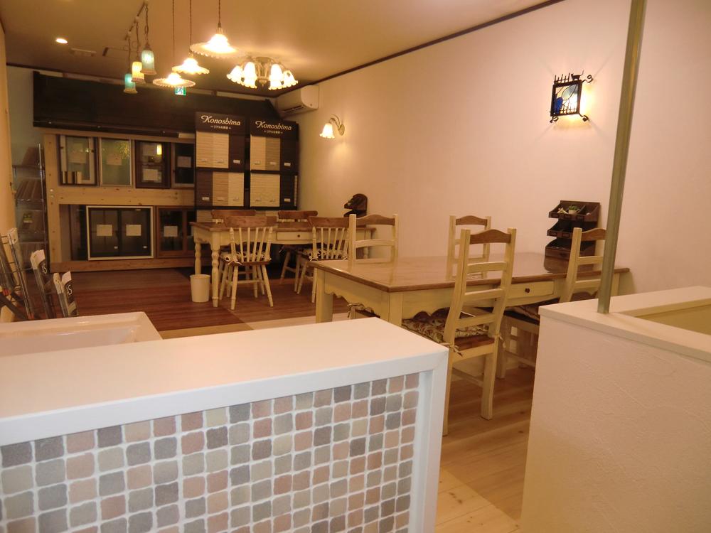 exhibition hall / Showroom. exhibition hall