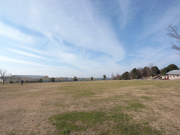 park. 670m until Chiharadai park