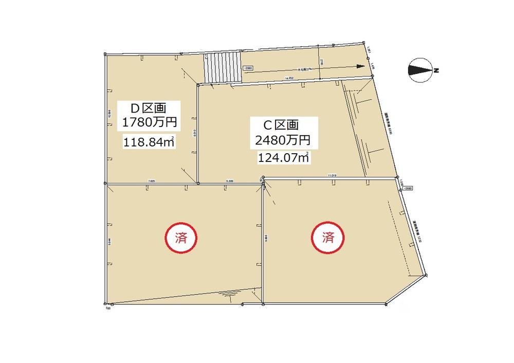 The entire compartment Figure. Compartment figure