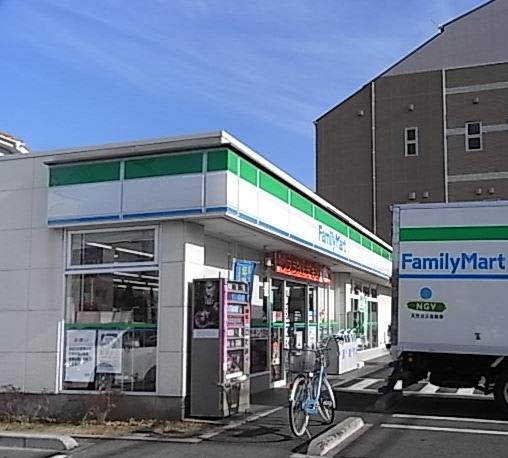 Convenience store. FamilyMart Ichikawa Ainokawa-chome store up (convenience store) 507m