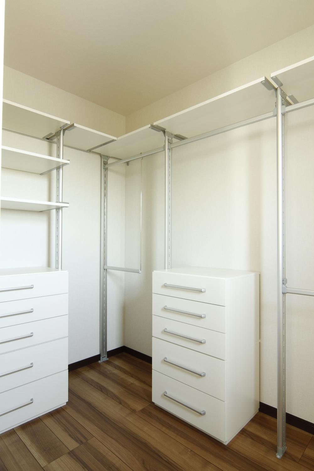 Building plan example (introspection photo). Storage rich living room. We offer a rich plan. I'd love to, Please consult! Ground improvement costs to the plan example building price ・ It includes residential land outside the connection costs.