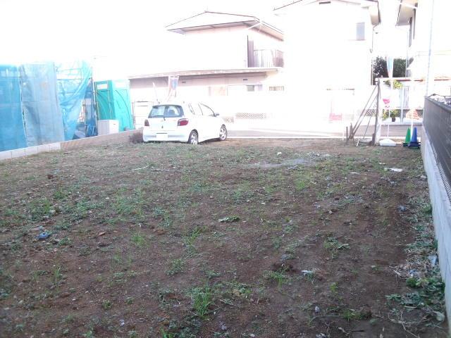 Local land photo. Local (12 May 2013) Shooting