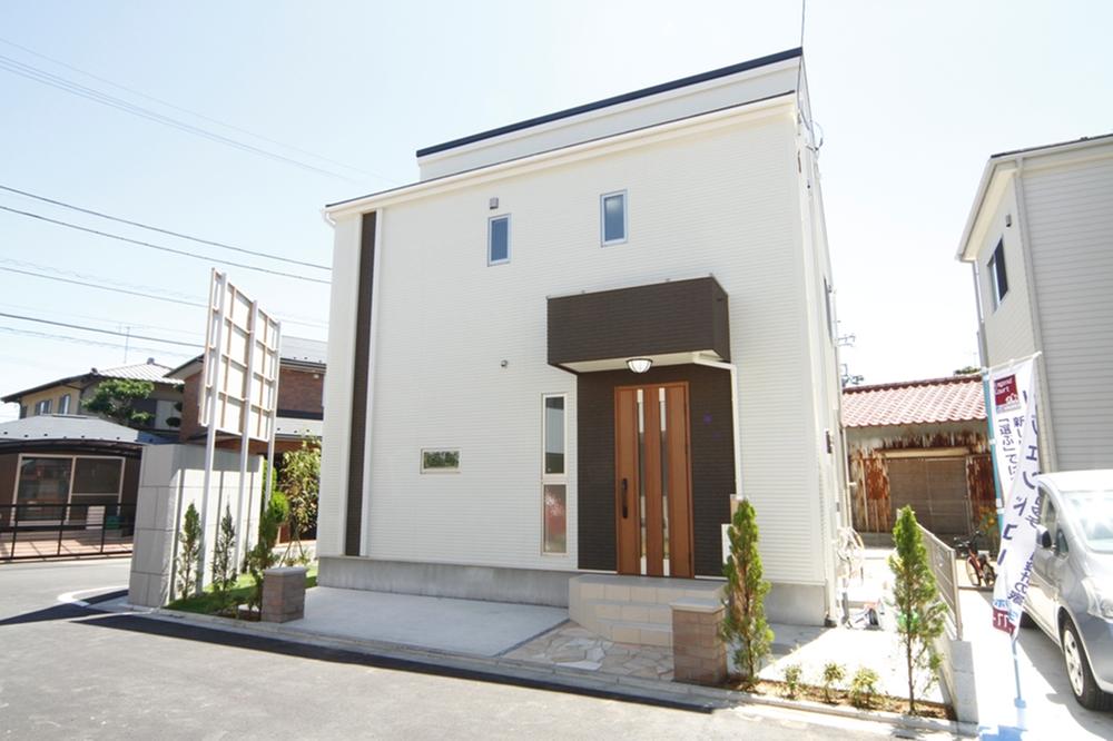 Building plan example (exterior photos). We offer a rich plan. I'd love to, Please consult! Ground improvement costs to the plan example building price ・ It includes residential land outside the connection costs. Building plan example Building price 17.1 million yen Building area 99.18m2