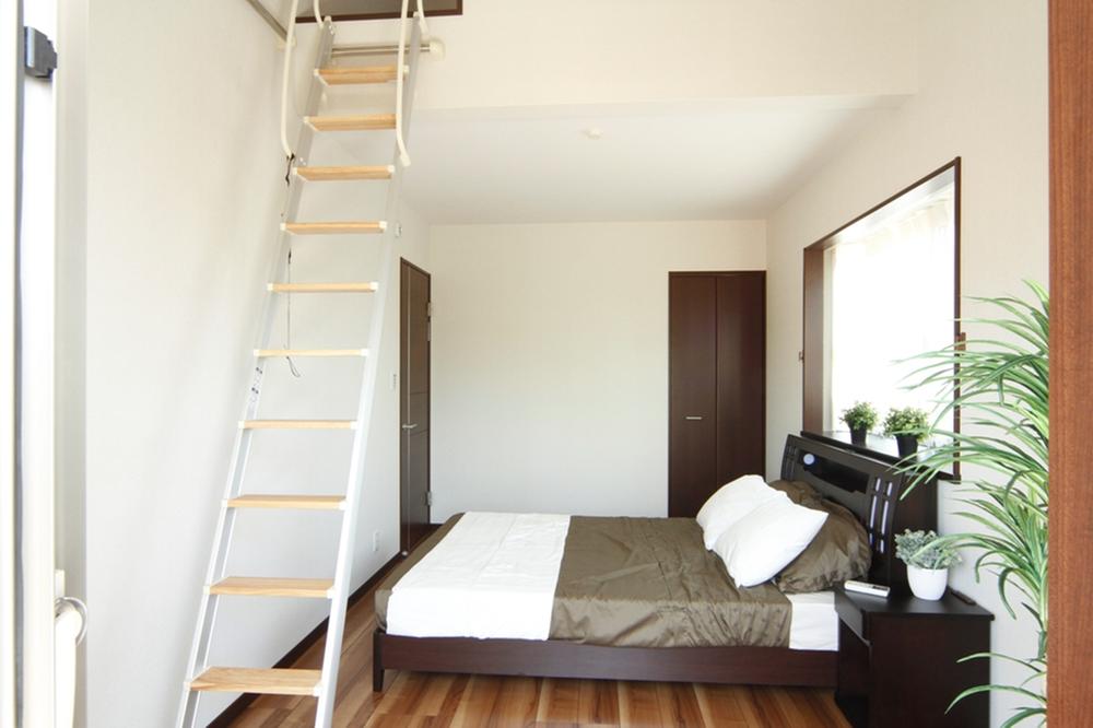 Building plan example (introspection photo). loft, You can also select the attic storage.