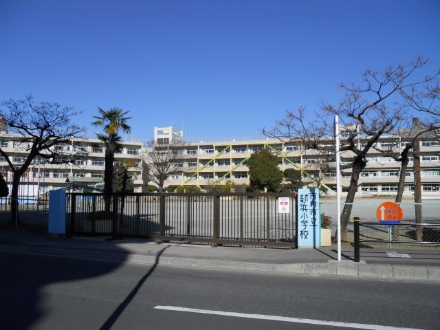 Primary school. Municipal Niihama until the elementary school (elementary school) 720m