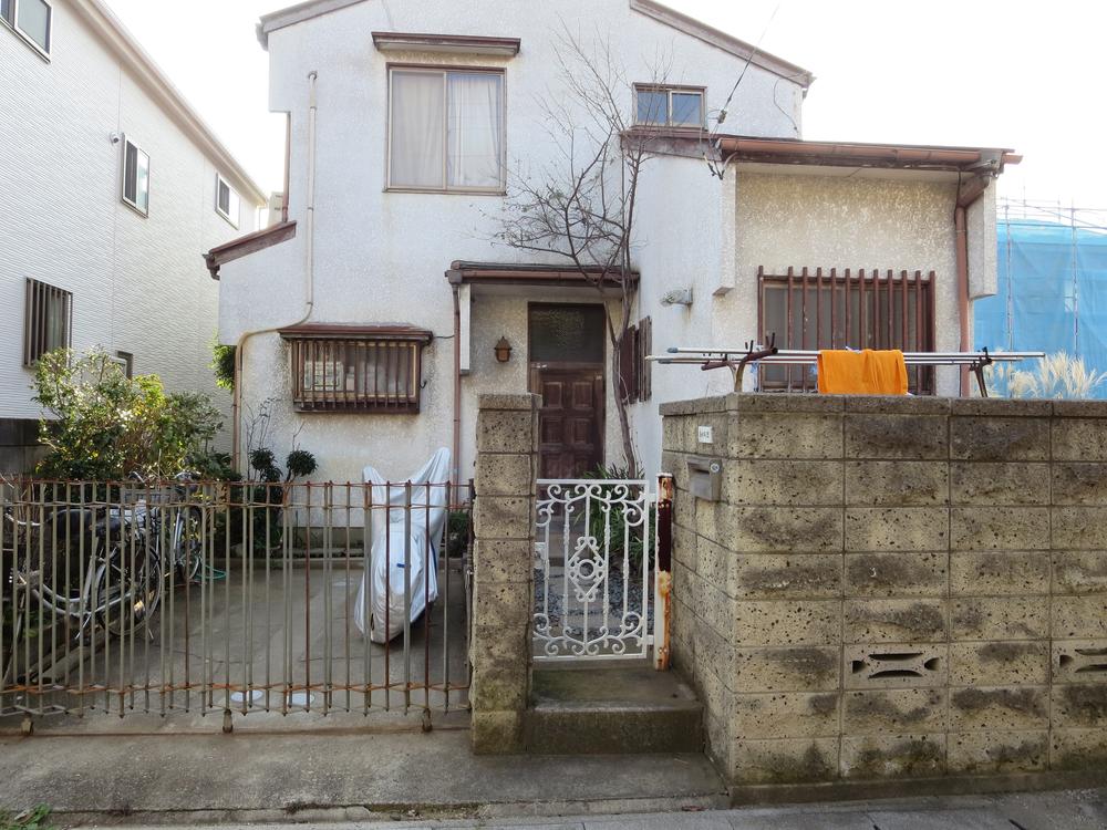 Local land photo. Local (11 May 2013) Shooting