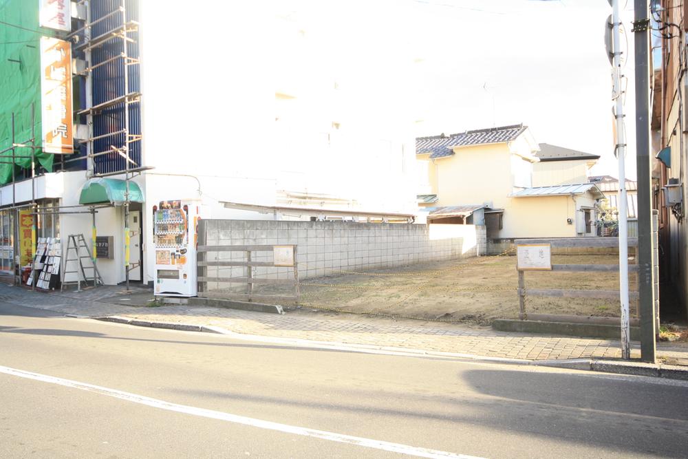 Local land photo. Local (12 May 2013) Shooting