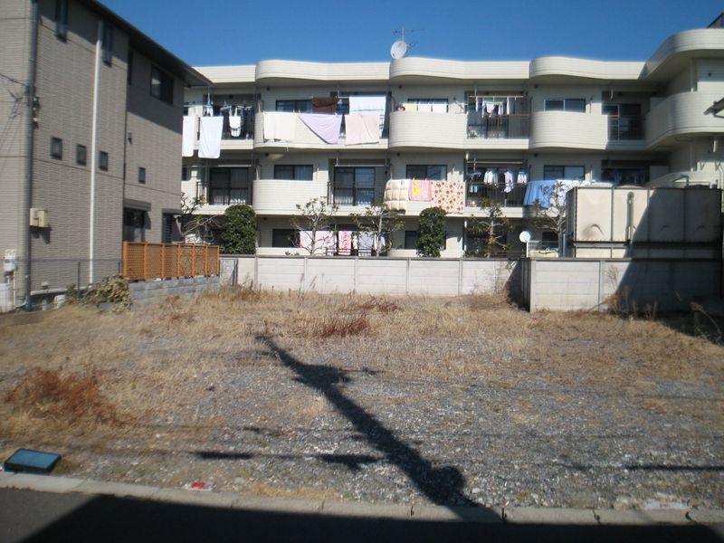 Local land photo. Local adjoining land, Back shooting