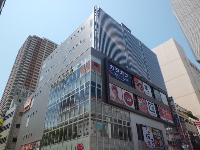 Shopping centre. 672m until Activision Ole Ichikawa (shopping center)