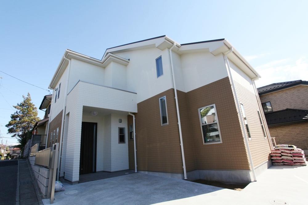 Building plan example (exterior photos). We offer a rich plan. I'd love to, Please consult! Ground improvement costs to the plan example building price ・ It includes residential land outside the connection costs. Building plan example Building price 17.1 million yen Building area 99.18m2