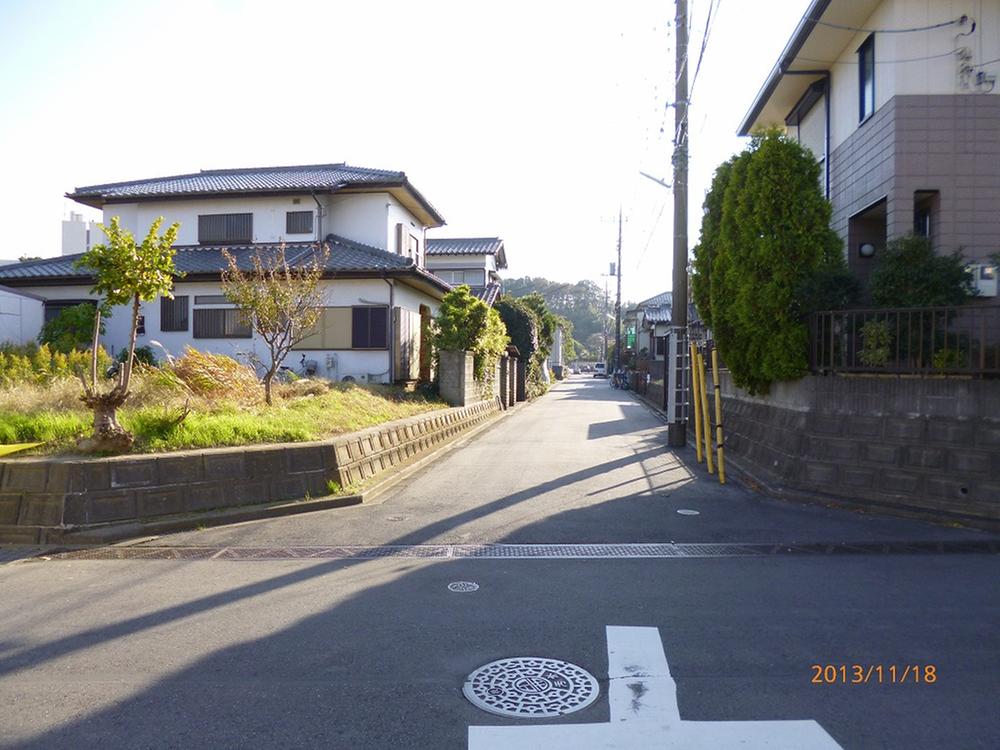 Local photos, including front road. West road