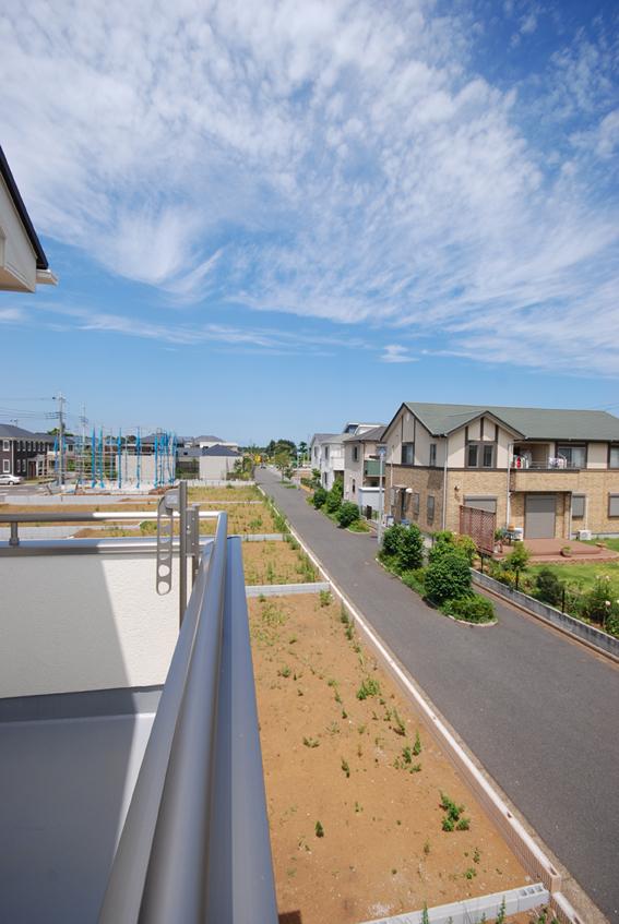 View photos from the local. Local (July 2013) Shooting