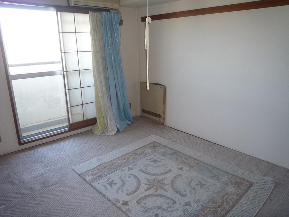 Non-living room
