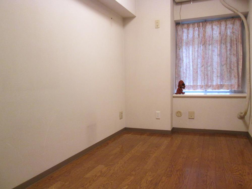 Non-living room