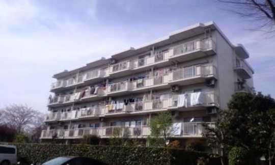 Local appearance photo. It is the appearance of this property!