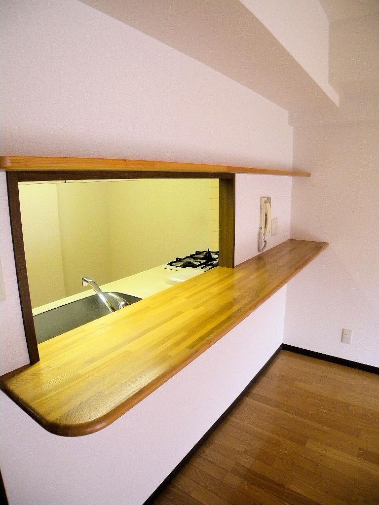 Kitchen. Kitchen counter (June 2013) Shooting