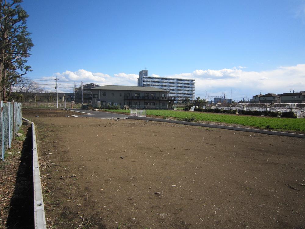 Local land photo. Local photo viewed from NW