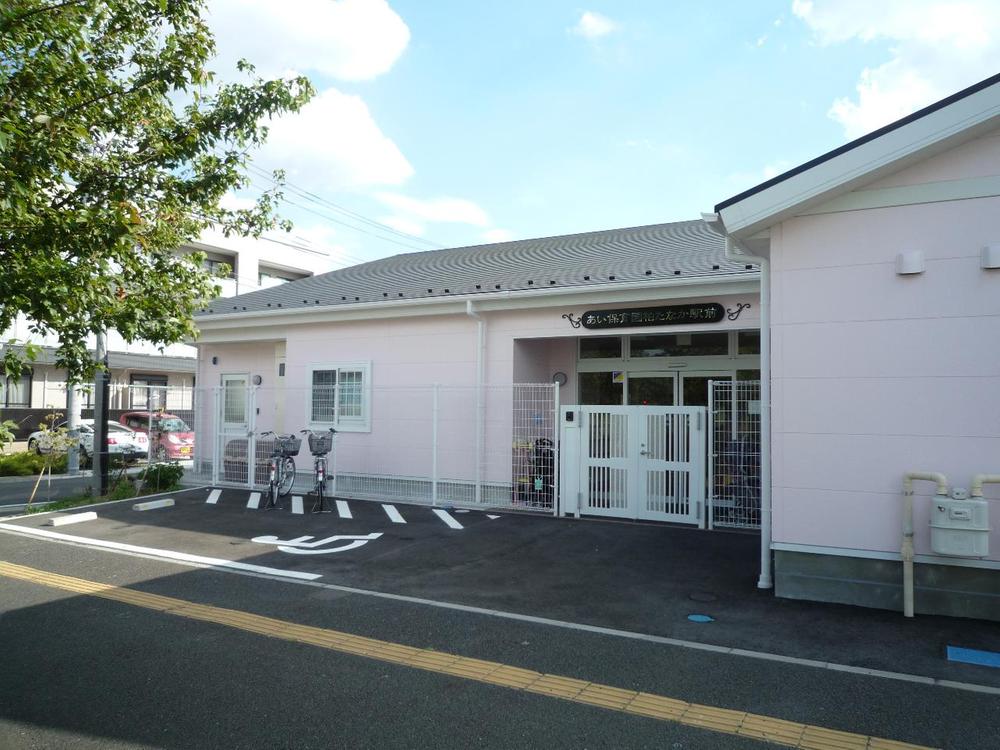 kindergarten ・ Nursery. To love nursery school 1060m
