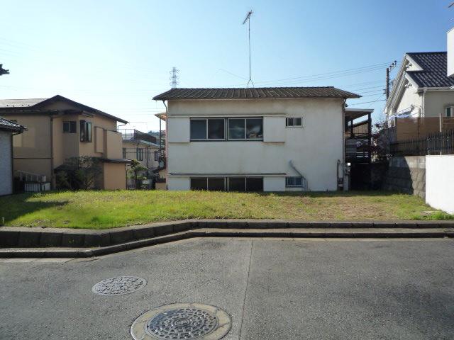 Local land photo. Local (12 May 2013) Shooting