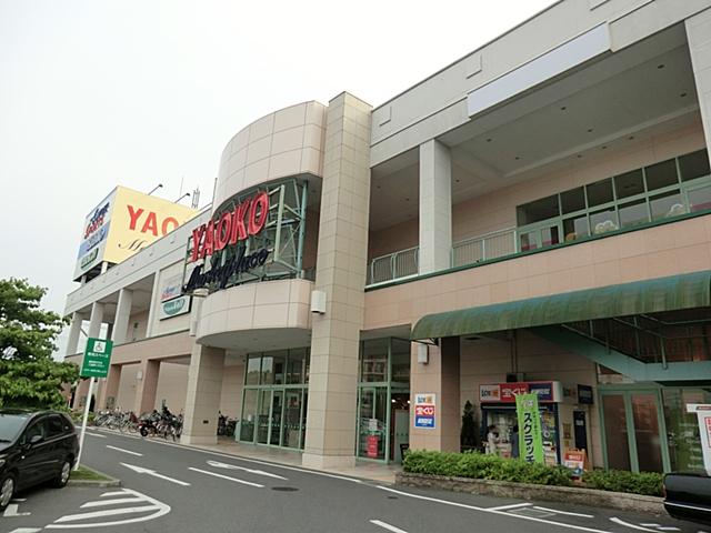 Shopping centre. Until Moraju Kashiwaten 1100m