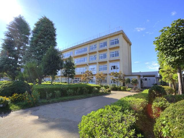 Junior high school. 1100m to Kashiwa City Tanaka Junior High School