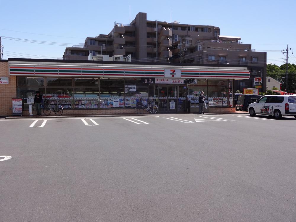 Convenience store. 289m to Seven-Eleven Minamikashiwa 2-chome