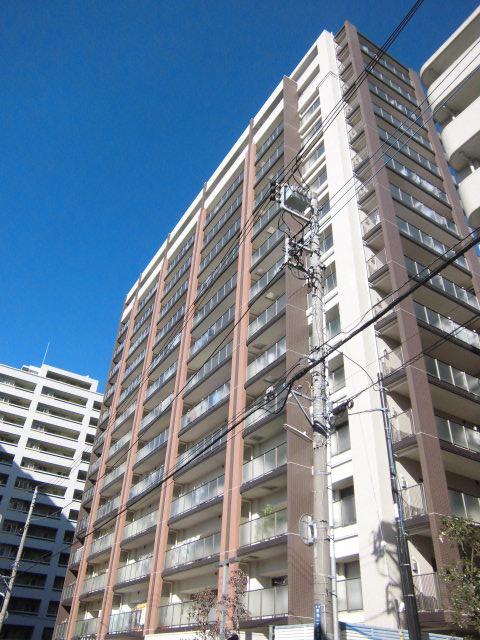 Local appearance photo. Good per sun in the southwest-facing!