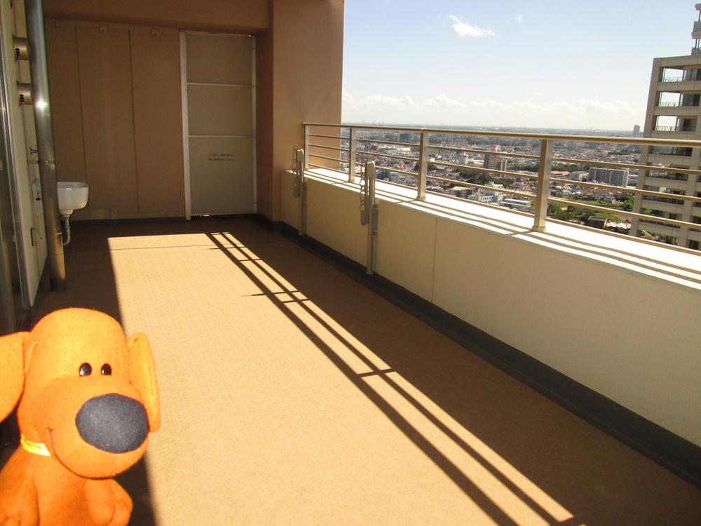 Balcony. Spacious balcony. Convenient because water is attached