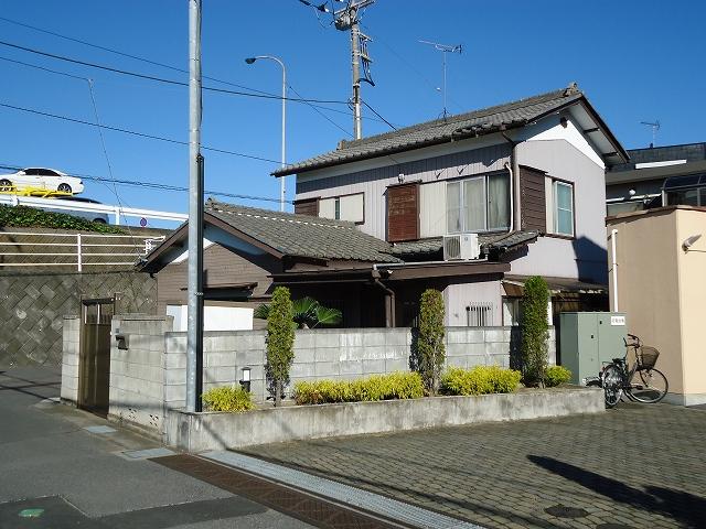 Local photos, including front road