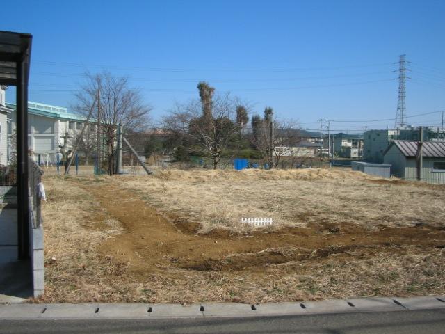 Local land photo. South road 12-3 city blocks 16-1 ethyl 18.9 million