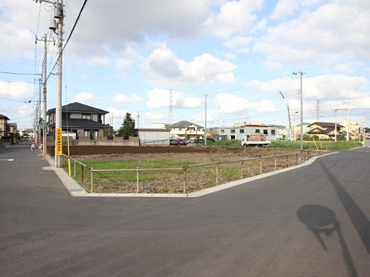 Local land photo. Southwest side (the October 2013 shooting). Because there in the place where entered a little from the main street, It has become a quiet residential area.