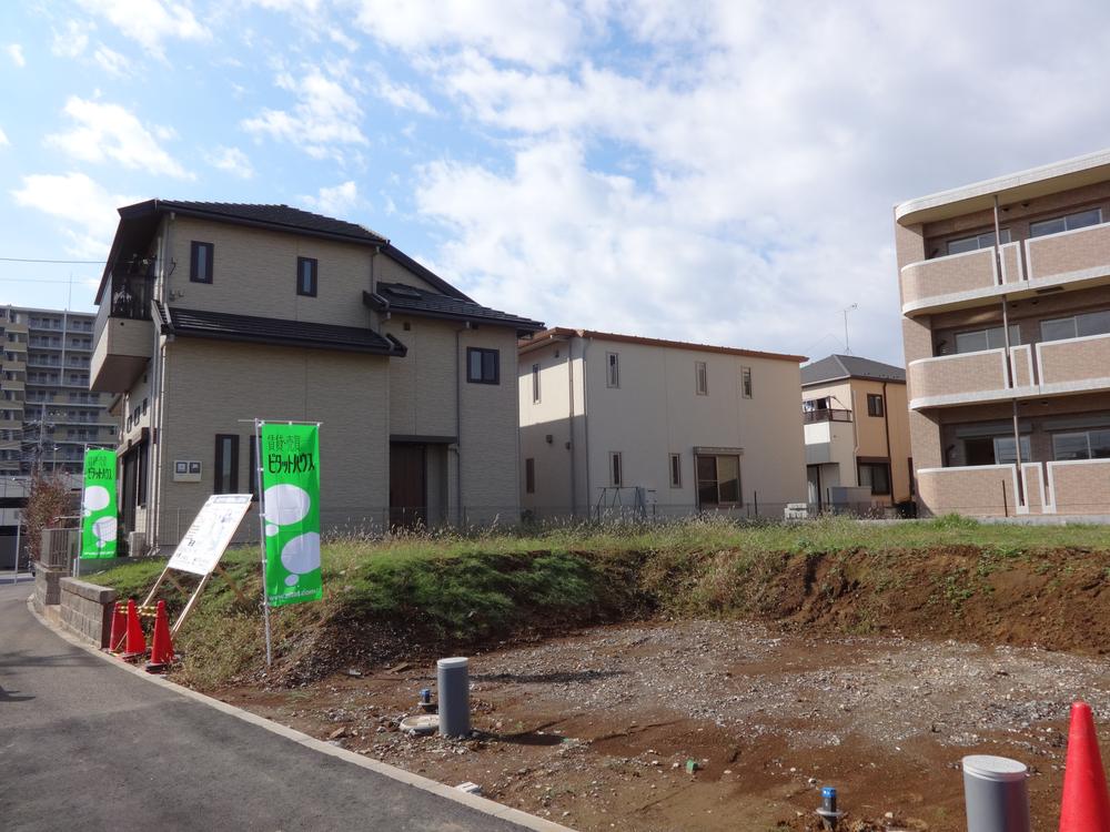 Local land photo.  [Local Photos] Location full of sense of openness in the land readjustment land. 