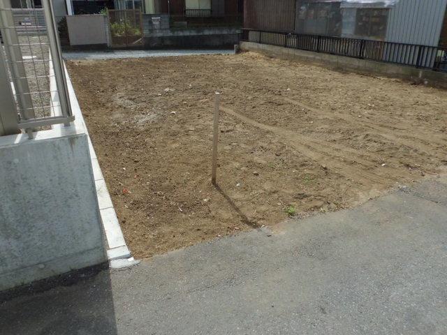 Local photos, including front road. Local (July 2013) Shooting