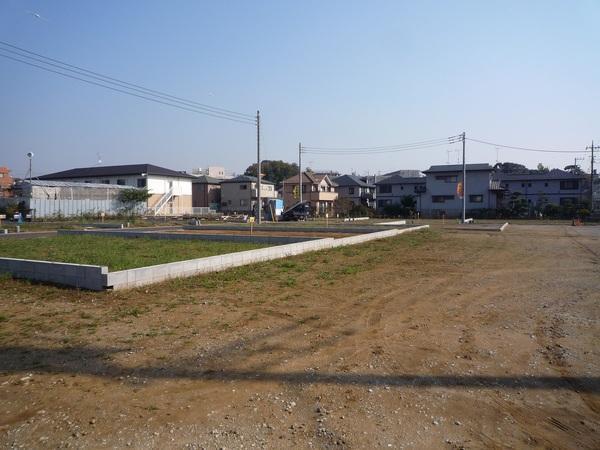 Local photos, including front road