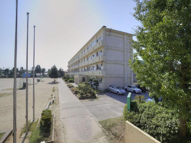 Junior high school. 854m to Matsudo Municipal Kurigasawa junior high school