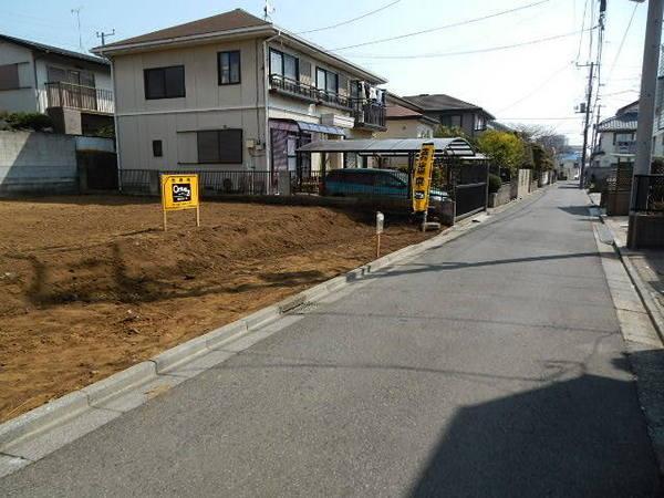 Local photos, including front road