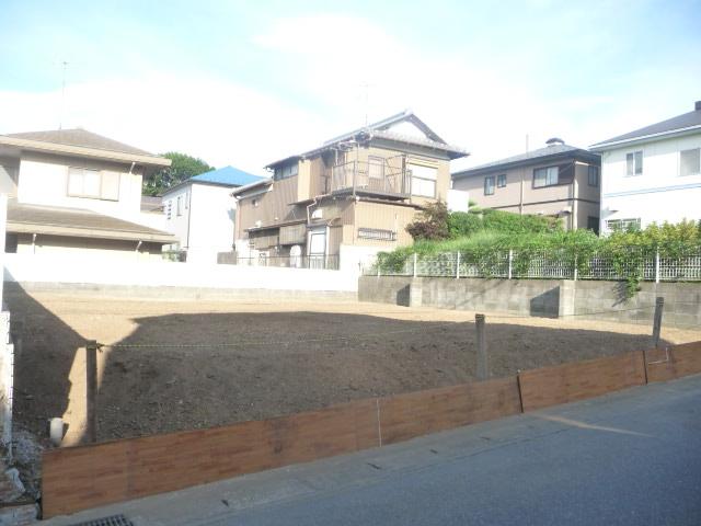 Local photos, including front road