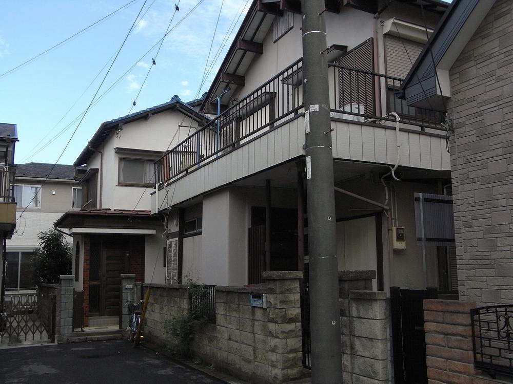 Local photos, including front road