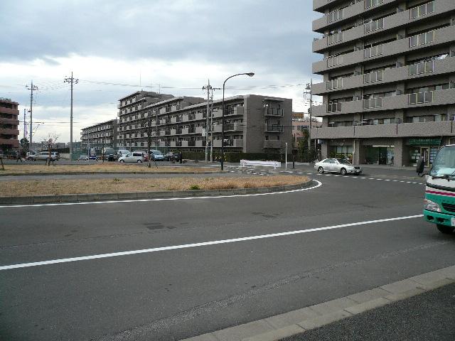 station. KitaSosen Akiyama Station 3-minute walk. Keisei line and Toei Asakusa Line, There is also a direct operation to Keikyu line, Narita Airport ・ Haneda Airport ・ Comfortable access to Tokyo. 