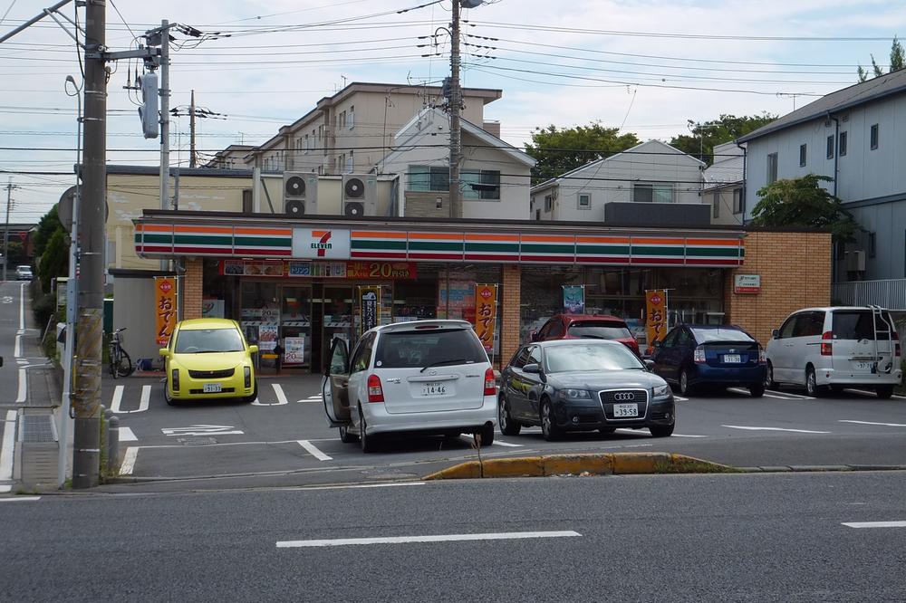 Convenience store. 366m to Seven-Eleven Matsudo Midorigaoka shop