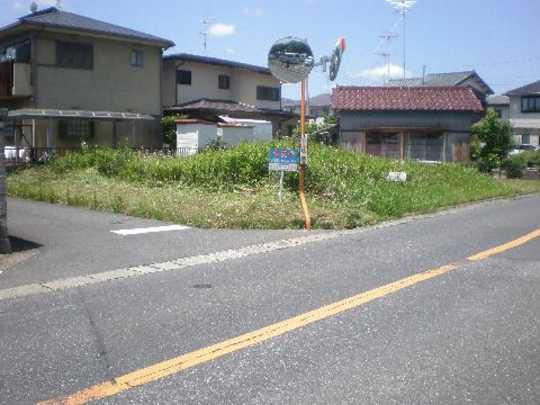 Local land photo.  ■ Local shooting from east