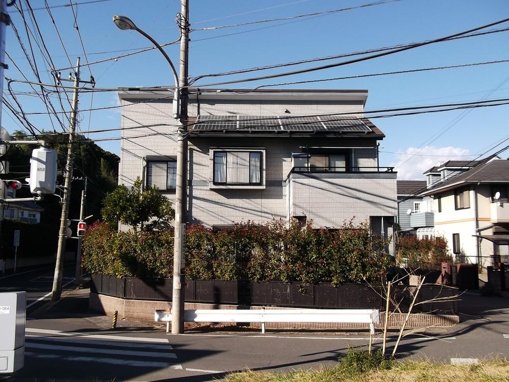 Local appearance photo