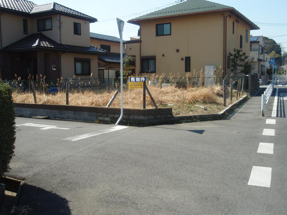 Local land photo. Local (April 2012) shooting