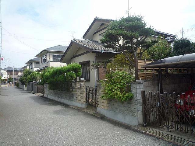 Local photos, including front road