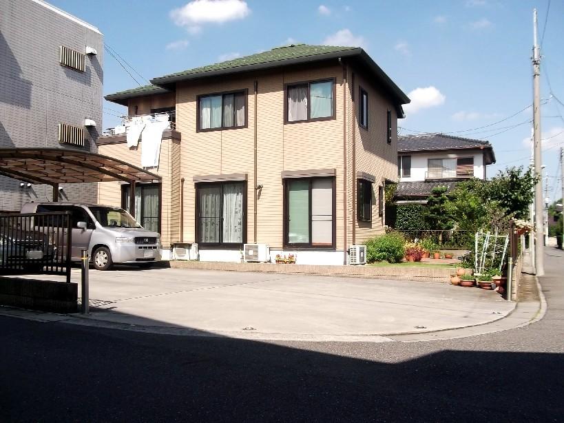 Local appearance photo. Exterior (2)