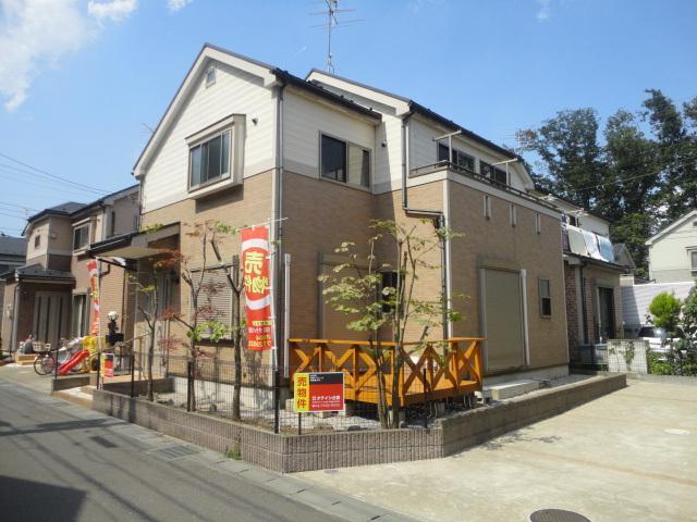 Local appearance photo. Because the south is parking, I day is very good. Contact us, of course, Other questions, is also a big welcome. By all means feel free to [Pitattohausu Kitakashiwa shop] Please contact us for staff.