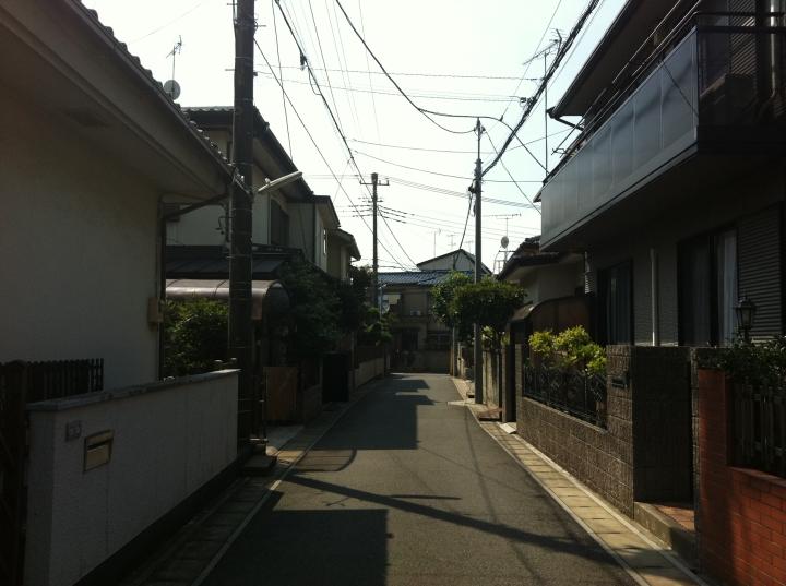 Local photos, including front road. Local (September 2012) shooting