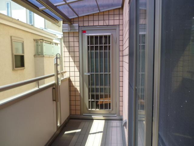 Balcony. You can enter and exit from 2 rooms